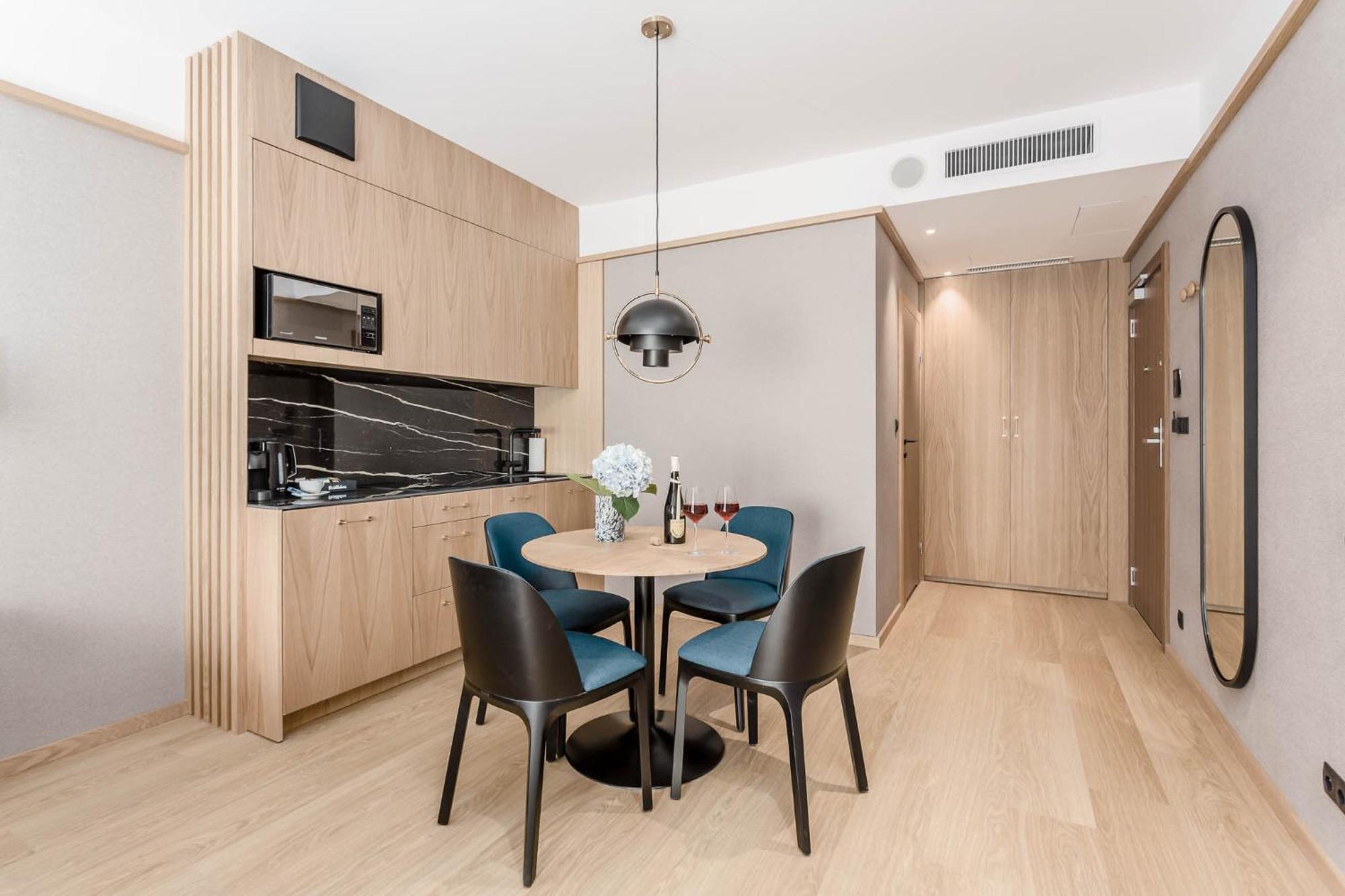Deo Plaza - Apartamenty W Sercu Gdanska By Rent Like Home 외부 사진