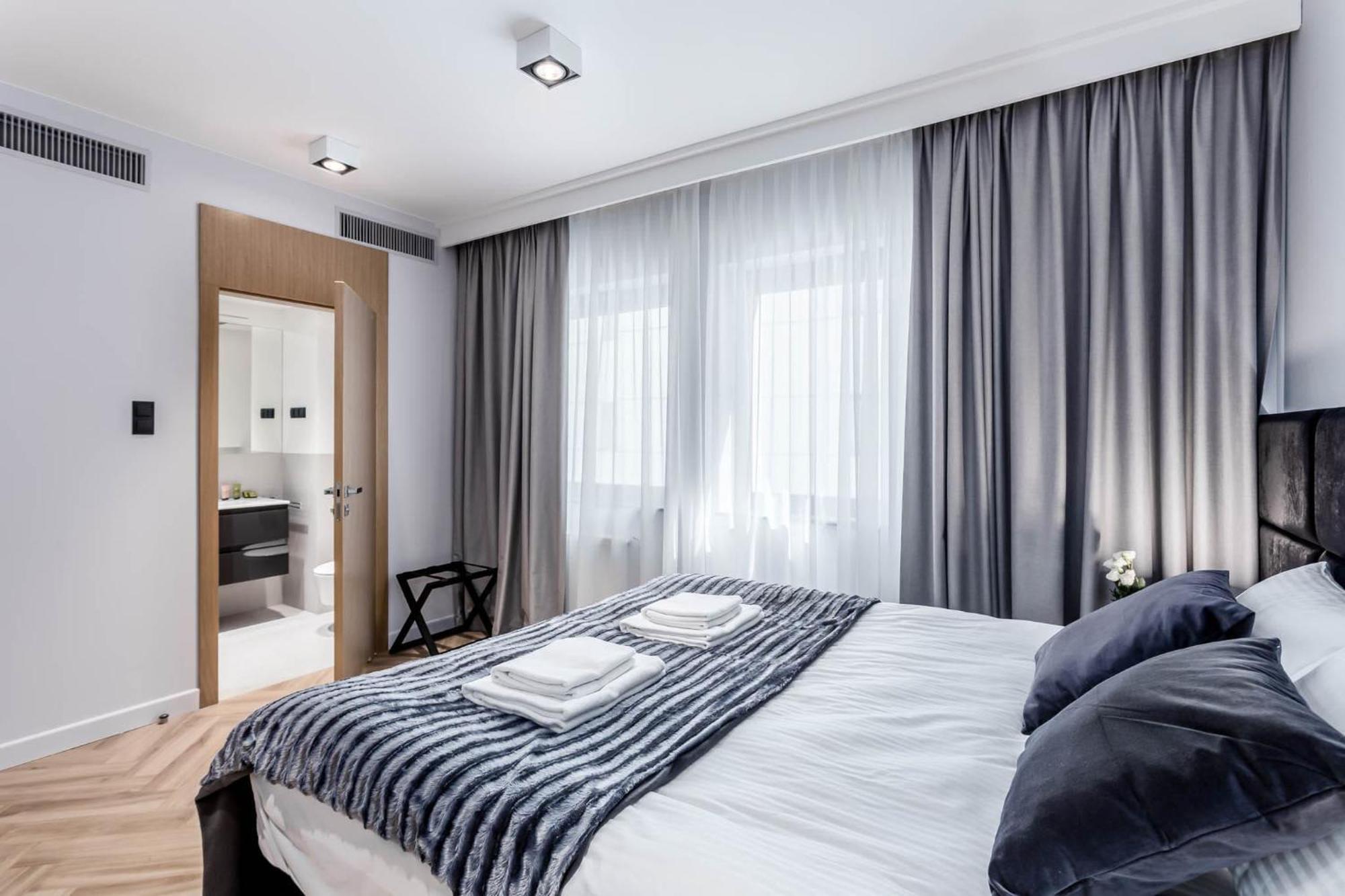 Deo Plaza - Apartamenty W Sercu Gdanska By Rent Like Home 외부 사진